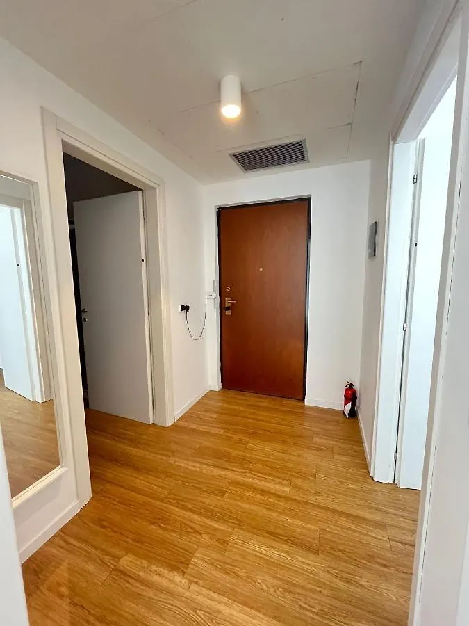 Apartment Kibilu - Via Stampa - City Centre - Duomo Milan